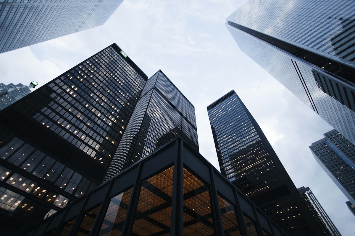 Urban commercial context
